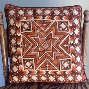 Vtg 70s Handmade Crewel Embroidery Brown Southwest Star Throw Pillow 14”x14”